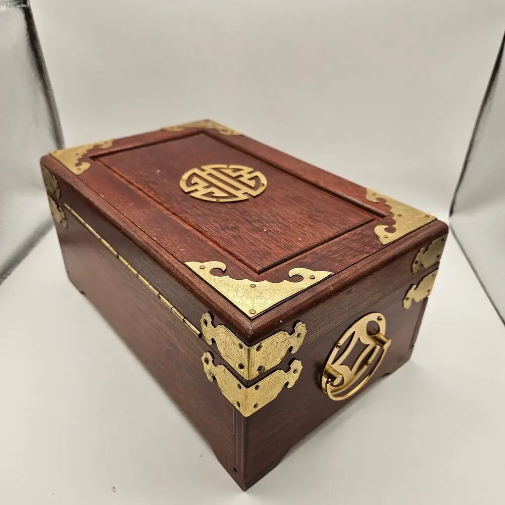 VINTAGE CHINESE STYLE WOODEN JEWELRY BOX BRASS HARDWARE LOCKING CASE NO LOCK KEY